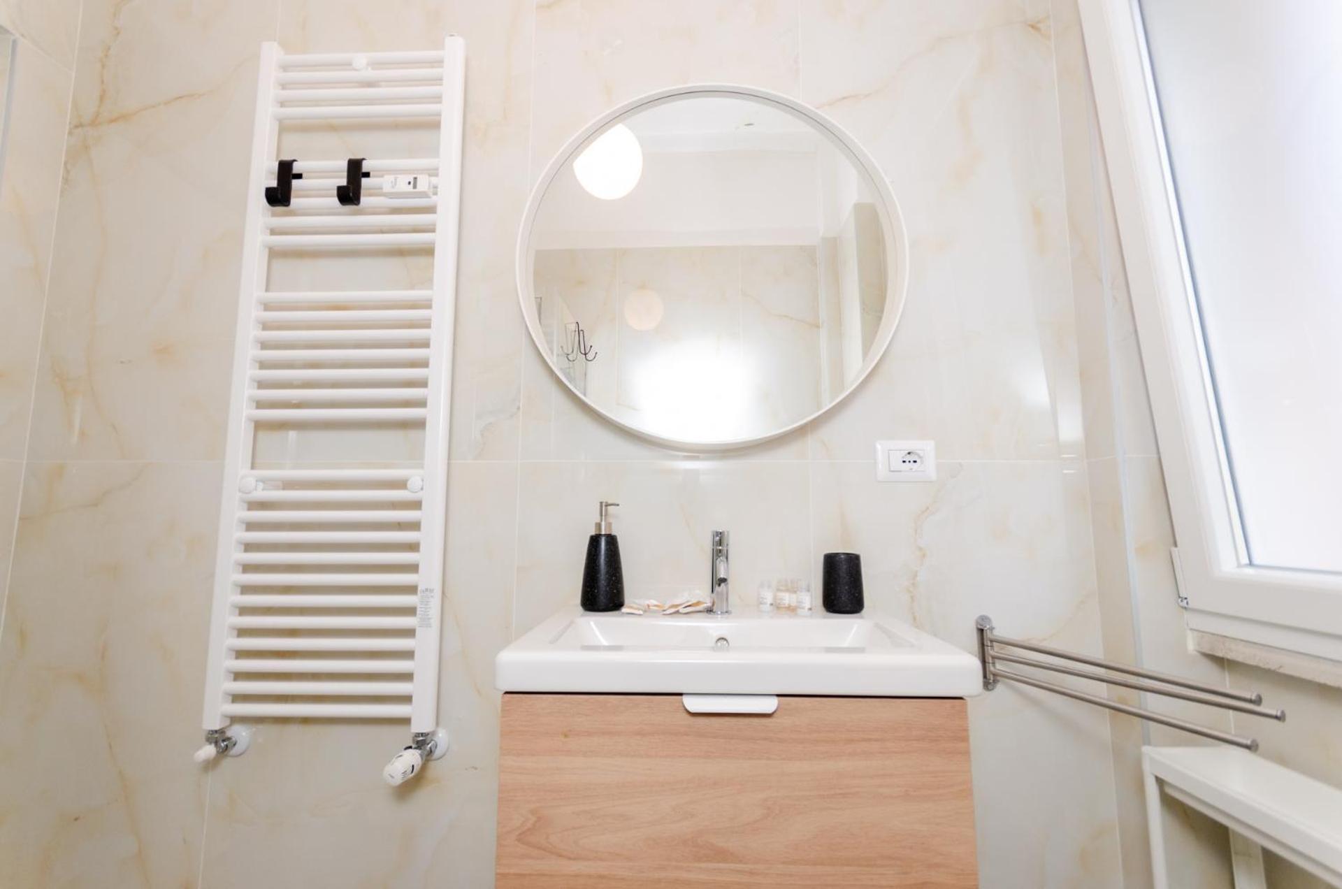 Vivimi Home Fiordalisi Stile & Comfort Vicino Metro ميلان المظهر الخارجي الصورة
